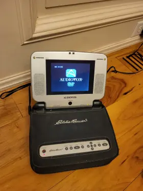 ME-20 AUDIOVOX Video Bag Lcd Monitor Dvd Player