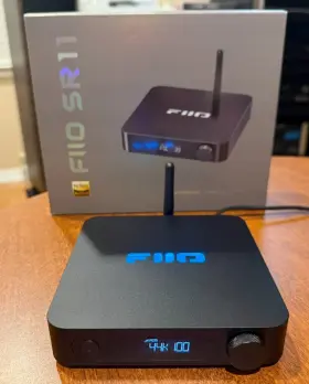 Fiio Sr11 Network Steamer Ethernet Wifi Bluetooth Airplay And Roon Ready