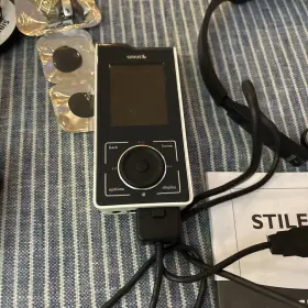 SL10PK1 SIRIUS Satellite Radio Stiletto Extras #2