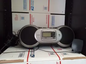 SP-B1RA SIRIUS Boombox Speaker Dock Satellite Sportster Power