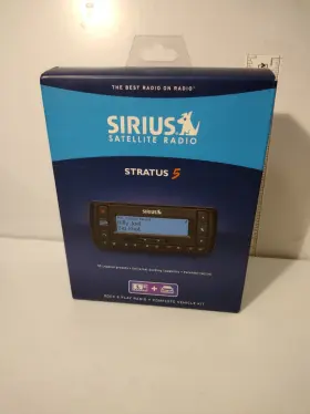 SV5TK1R SIRIUS Satellite Radio Stratus Dock Play Kit