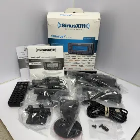 Siriusxm 782386077165 Stratus 7 Radio Accessories Only
