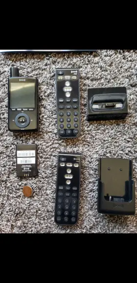 Xm Xm996952 Sirius Xmp3i Portable Satellite Radio With Home And Car Adapters